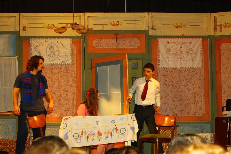 Trampoty z laskou (146).JPG